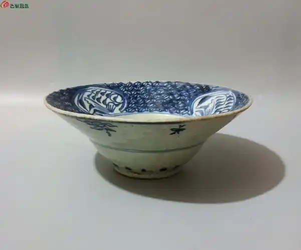 清代青花斗笠碗