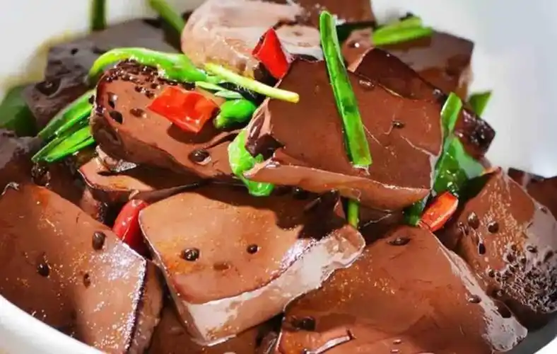 吃猪血对痛风有什么好处 痛风能吃猪血吗