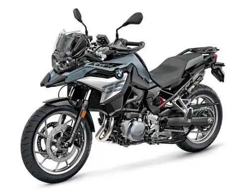 宝马摩托发布多款 2020 新图案车型(1)