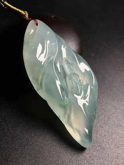 【11695】翡翠冰种悟道佛随型挂件