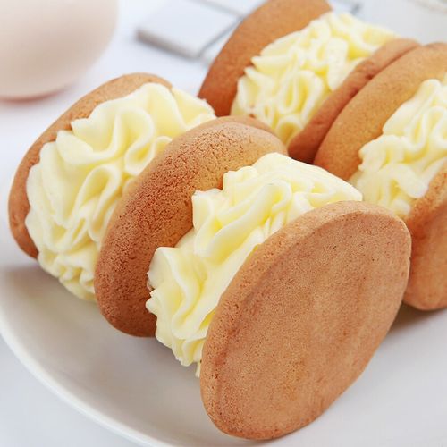 儿时笑脸硬黄奶油夹心现做现发小时候童年糕点老式硬面包2斤约18奶油
