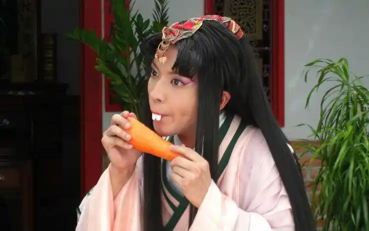 【陈威翰】兔儿神舔屏