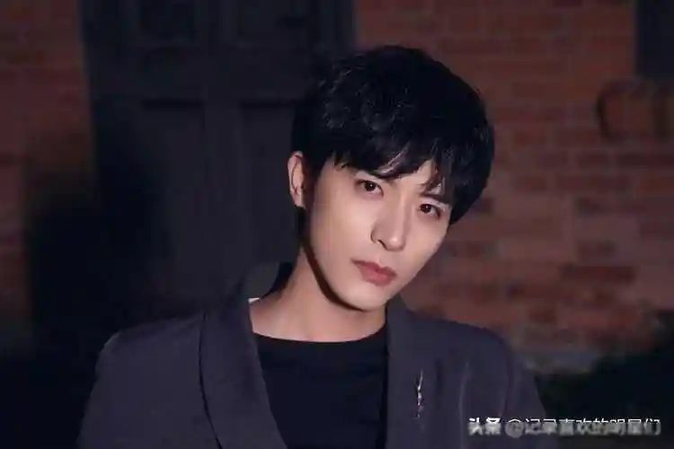 原创最近发现徐开骋型男魅力十足迷人男人味不容忽视