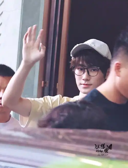 张真源奔跑吧##今日星拍放送