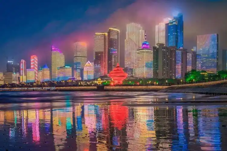 山东青岛,夏天果然就应该去海边!_风景_五四广场_景区