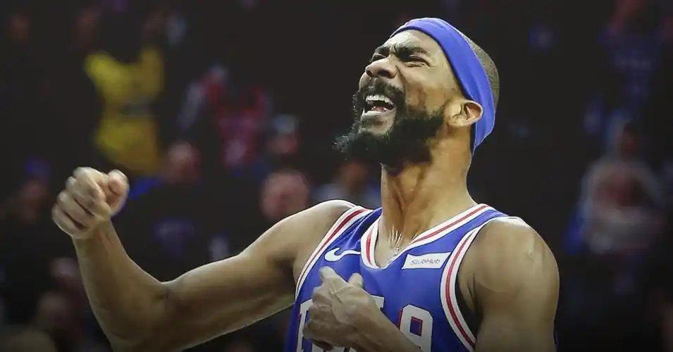 76人签下科里·布鲁尔的第二个10天合同