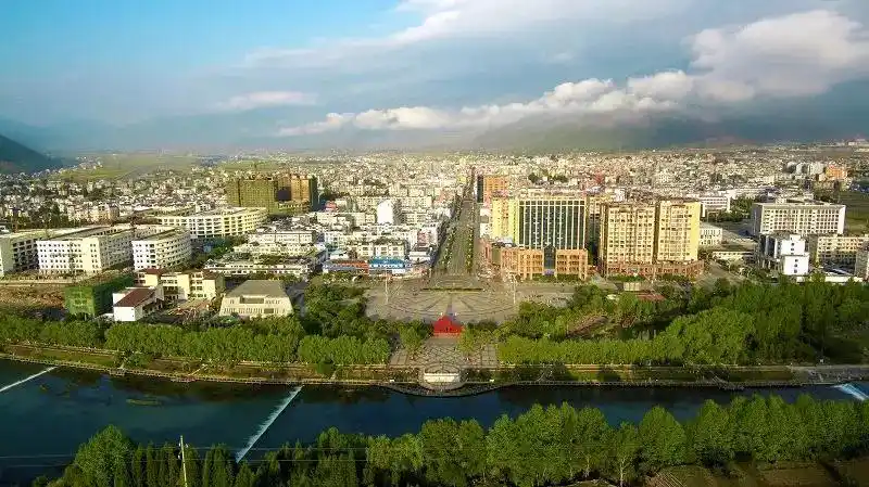 凉山州冕宁县:一处遗世独立的诗画旅居天堂