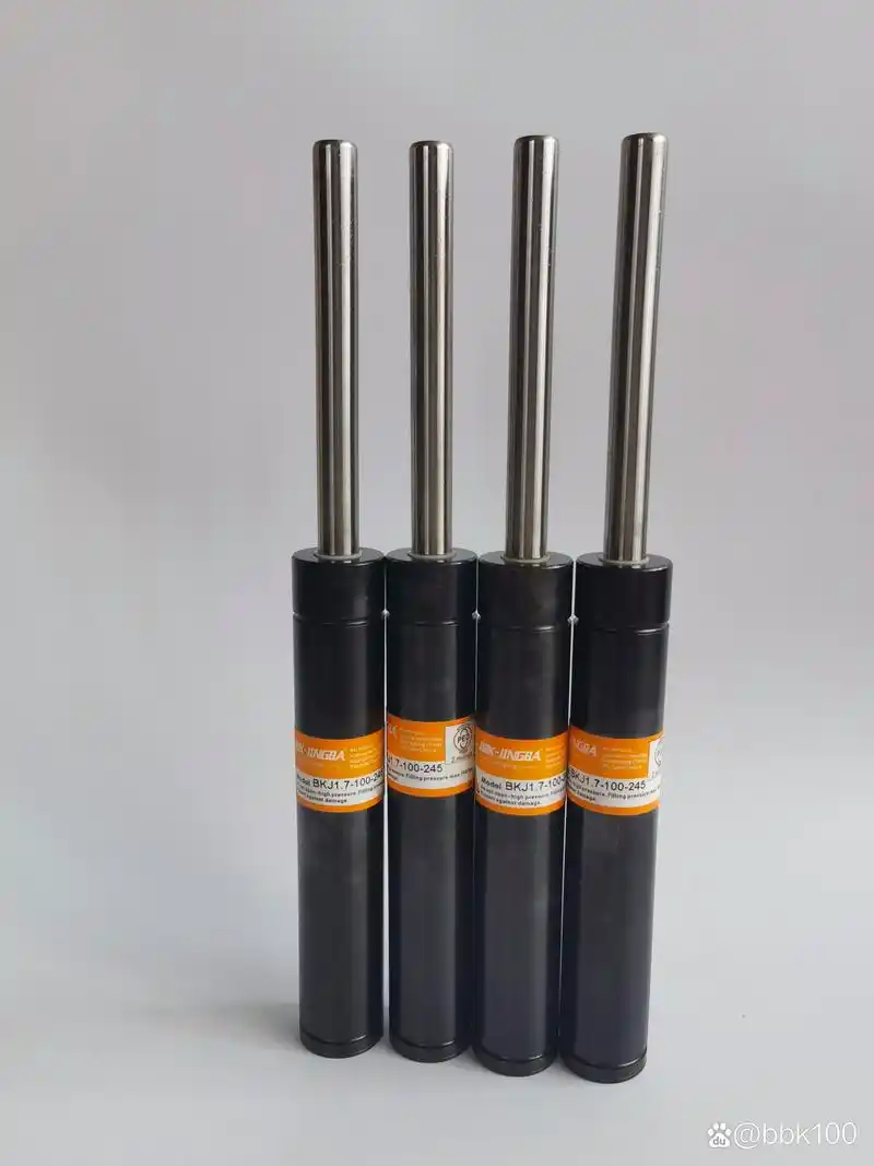 微型氮气弹簧bkj1.7系列产品与瑞典m2系列广泛用于小型精密朔胶模具中