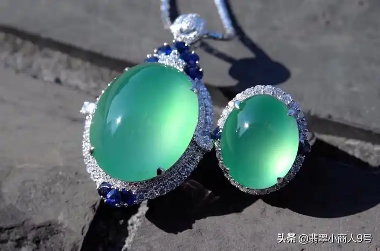 翡翠的苍蝇翅是啥?