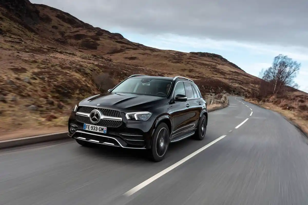 奔驰 gle 450,黑科技满满的轿跑suv