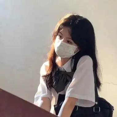 14岁网恋假照片-女生头像 - 壁纸之家