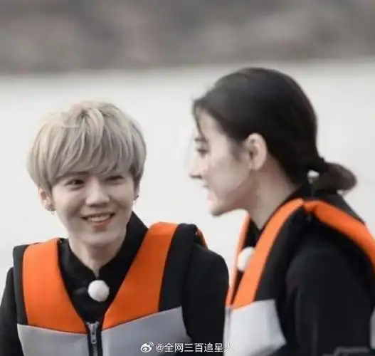 只有我没嗑过鹿晗和迪丽热巴吗?