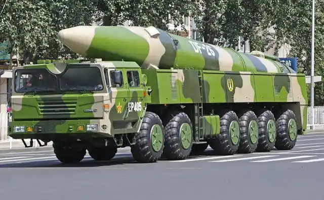 美军最近两年改装的"宙斯盾"舰则陆续装备标准3 block1b导弹,其采用了