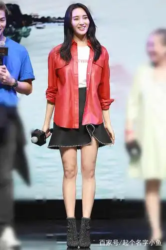 长腿妹子王紫璇,不穿高跟鞋的她照样美美哒