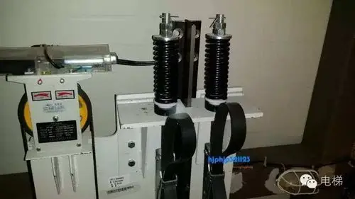 图解:钢带别墅电梯各个部件!