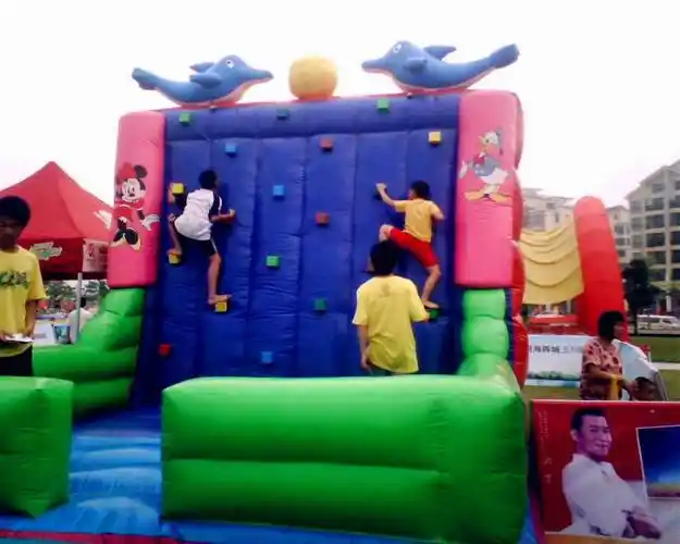 儿童室外淘气堡游乐设备厂家