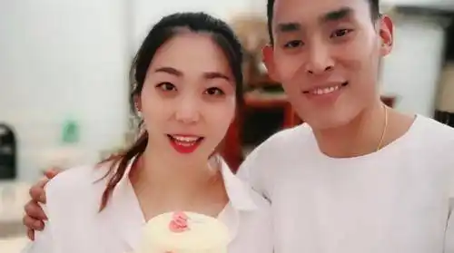 因伤病离开国家队,现生活幸福,丈夫小自己4岁_杨琤菁_袁心玥_颜妮