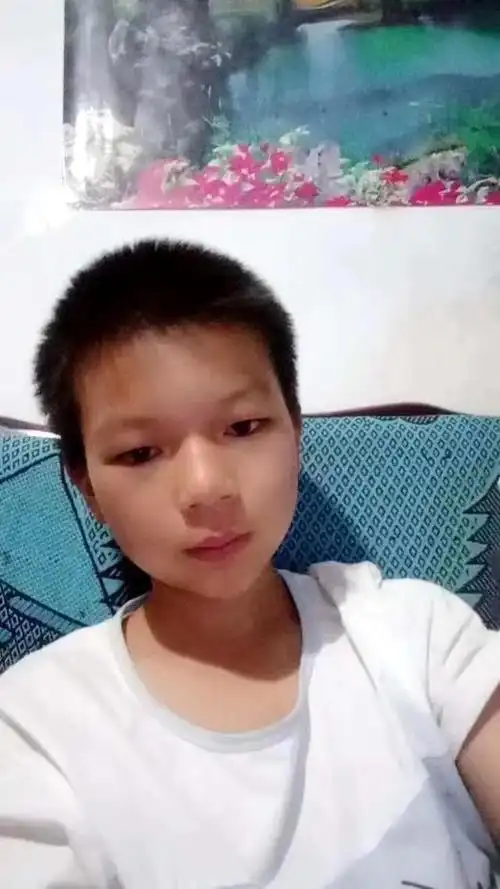 「急寻」12岁男孩在云南省大理白族自治州宾川县平川镇客运站旁走失