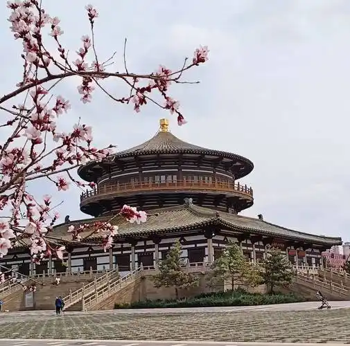 大同明堂公园春光无限好