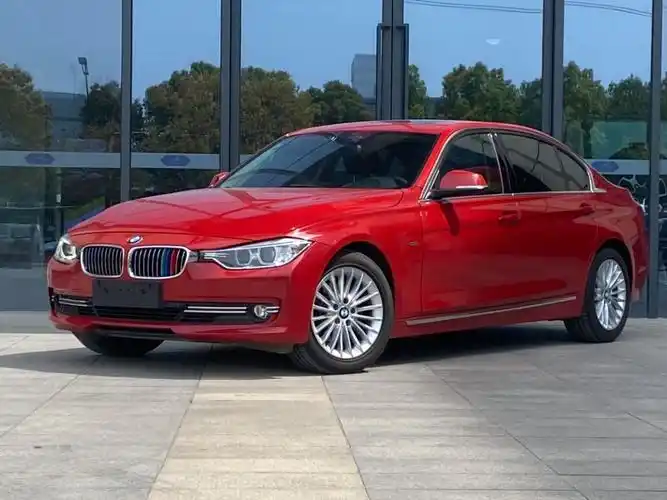 宝马 宝马3系  2016款 320li 豪华设计套装 红色 手自一体对价格不