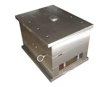 脱模是一个注塑成型循环中的最后一个环节