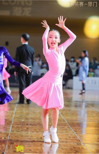 as爱尚舞服女童少儿拉丁舞专业标准规定赛服比赛服高端量身定制