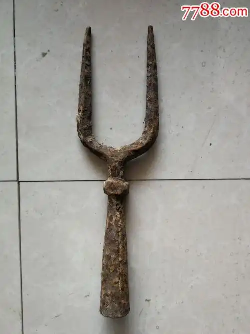 八宝篐双股叉_铁兵器_徽州往事老货铺【7788收藏__中国收藏热线】