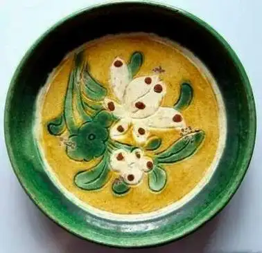 传说中的宋代定窑三彩瓷