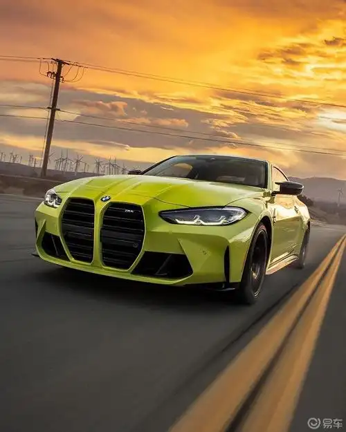 汽车也开始看脸吃饭了#车型:宝马m4宝马全新m4外观采用了宝马最新