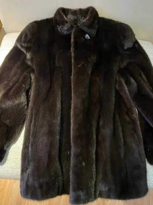 全新一粒扣美国传奇四星水貂皮草外套