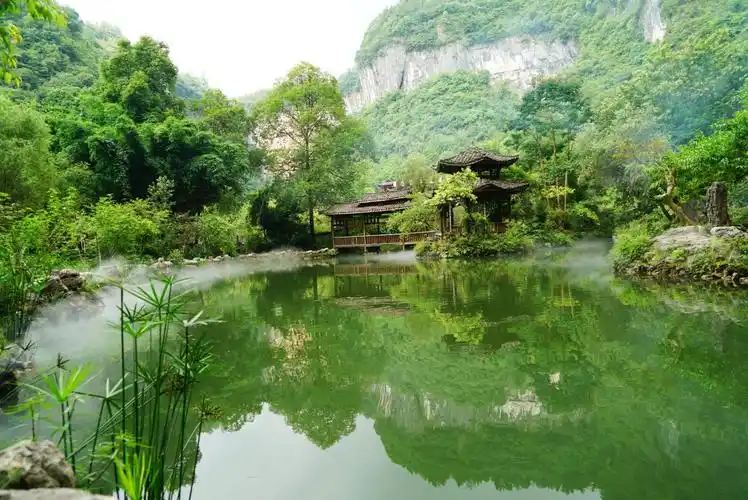 的"世外桃源",酉阳桃花源风景区与陶渊明笔下描述的"世外桃源"极其吻