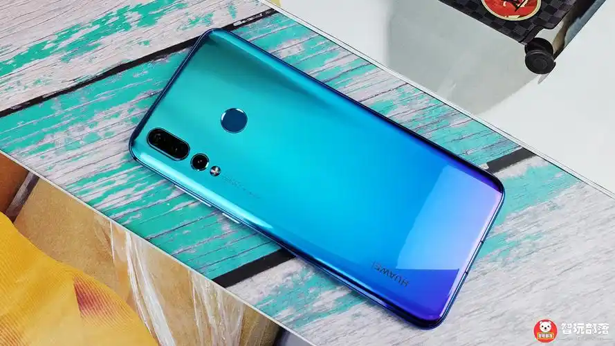 华为nova4图赏极点全面屏浑然天成苏音蓝流光渐变清丽脱俗