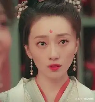 《东宫》为什么平凡无奇的洛熙,比其他人过得好