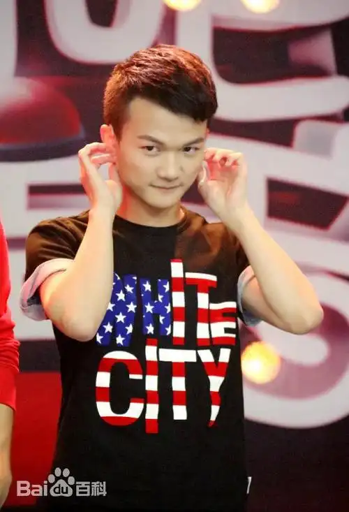 中国好声音周深个人资料简介,周深是男还是女的