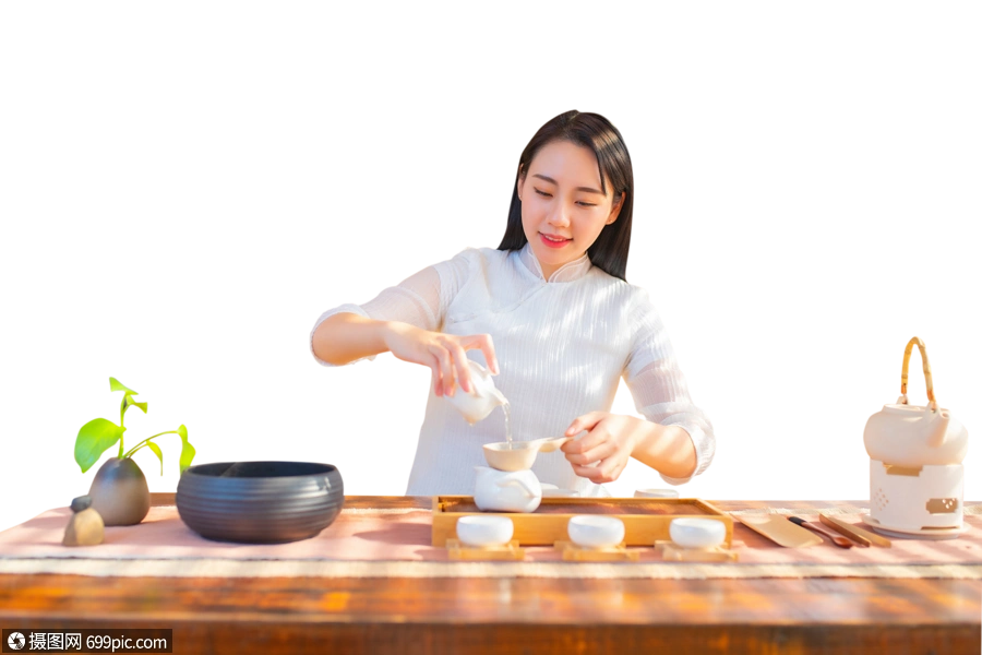 古装美女倒茶
