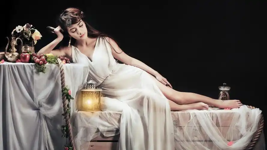 欧美美女睡觉壁纸