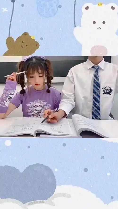 朵朵竟然趁苏以澈睡着偷偷亲他