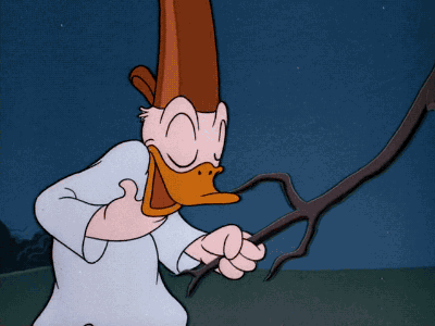 唐老鸭可爱闭眼睛树枝gif动图_动态图_表情包下载_soogif