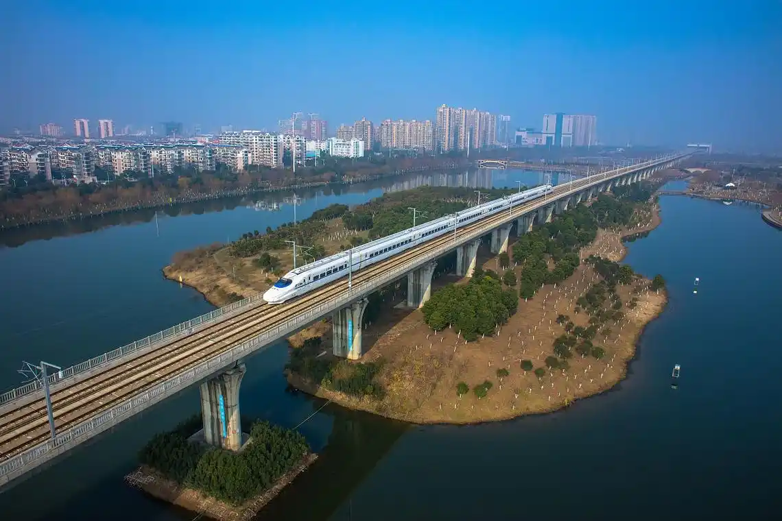 孝感黄冈五年交通规划:高铁机场大发展!
