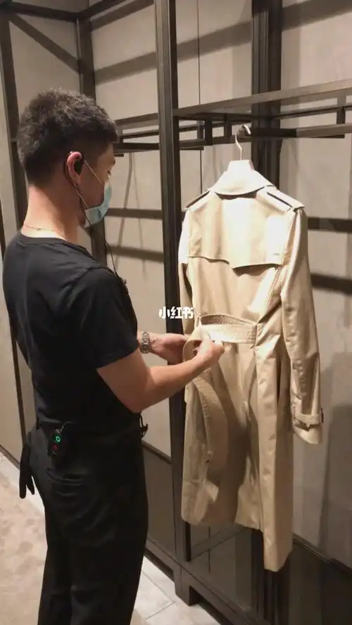 来来来教你们burberry风衣03腰带官方系法