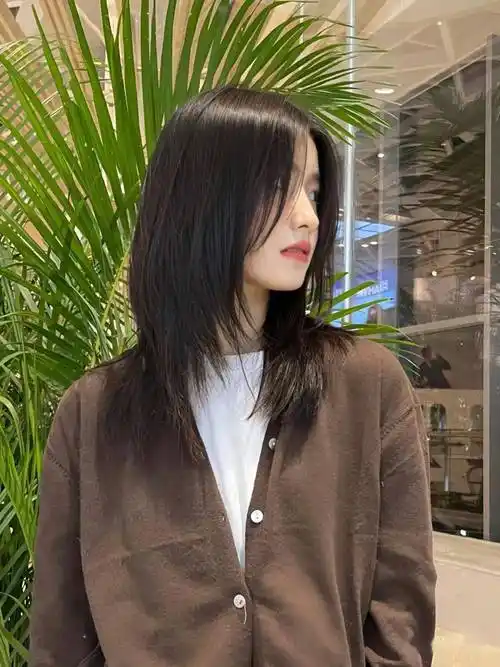 " 高层次中长发 " 搞起!_发型_层次感_效果