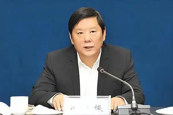 冯兴振-徐州矿务集团有限公司董事长