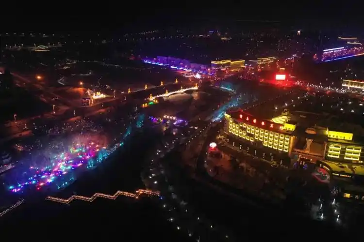 瞰博乐之夜流光溢彩如此精致