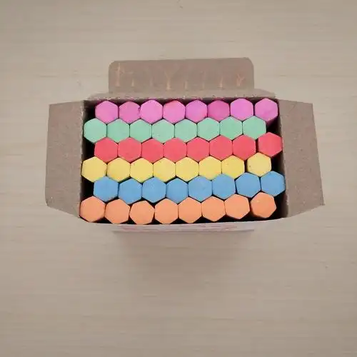 进辉牌6色彩色粉笔 6种颜色彩色混装教学普通微尘粉笔 48支/盒