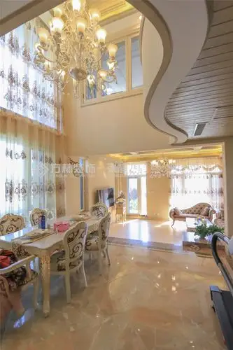 万科惠斯勒小镇别墅实景欣赏_家庭餐厅_竣工照片_装修效果图_周口装修