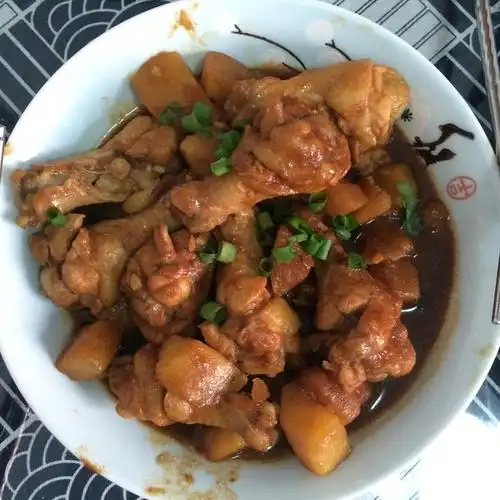 haha-洽洽做的土豆焖鸡腿