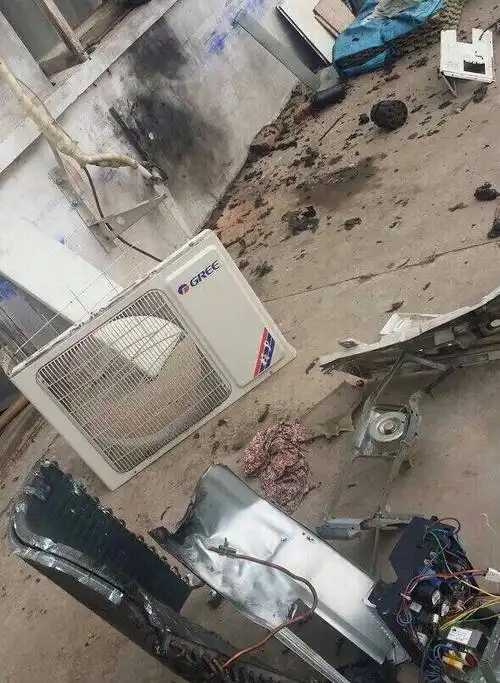 格力变频空调天天爆炸不想死的自己看着办