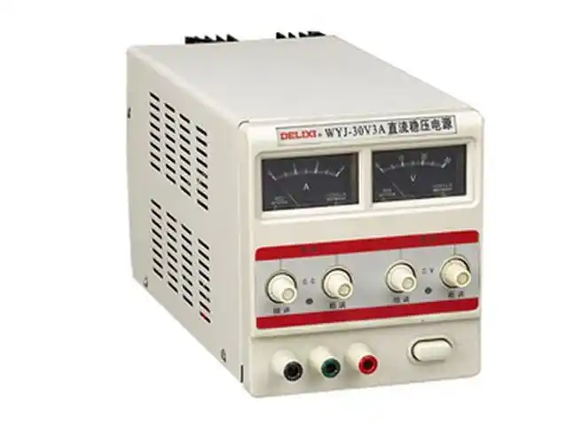 直流稳压电源是采用当前国际先进的高频调制技术,其工作原理是将开关