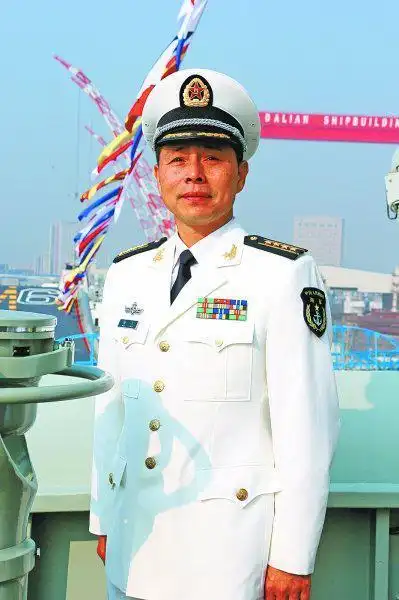 名将坐镇东海:辽宁舰原政委梅文已担任东部战区海军政委|舰艇_网易