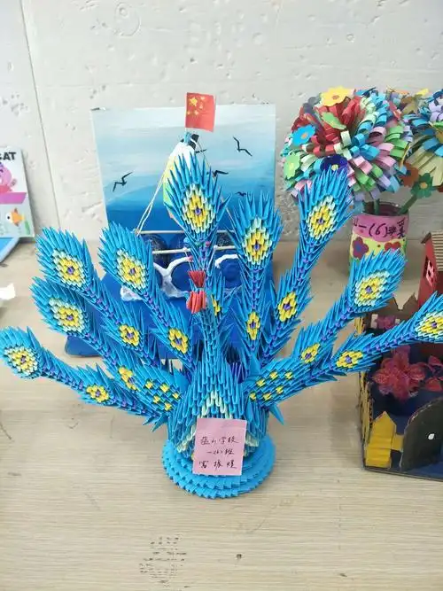 巧手生花 创意无限—记蓝山学校第九届校园文化艺术节手工作品比赛